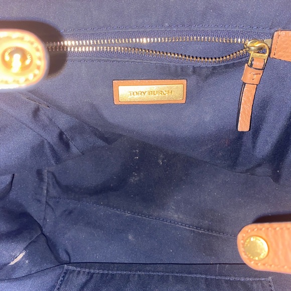 Tory Burch large purse - Picture 7 of 8